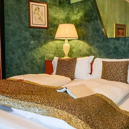 Piccola Italia Hotel apartamentowy 4*